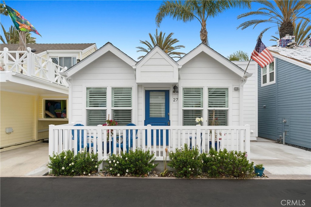 Newport Beach, California, 92663, United States, 1 Bedroom Bedrooms, ,1 BathroomBathrooms,Residential,For Sale,1776845