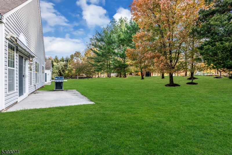 Franklin Twp., New Jersey, 08873, United States, 2 Bedrooms Bedrooms, ,3 BathroomsBathrooms,Residential,For Sale,1987602