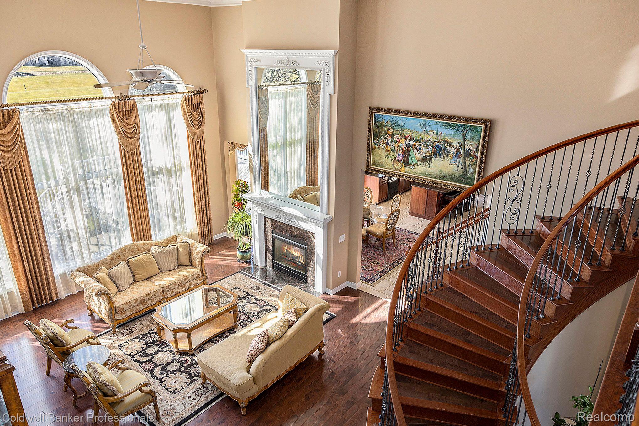 Oakland, Michigan, 48363, United States, 4 Bedrooms Bedrooms, ,6 BathroomsBathrooms,Residential,For Sale,1986538