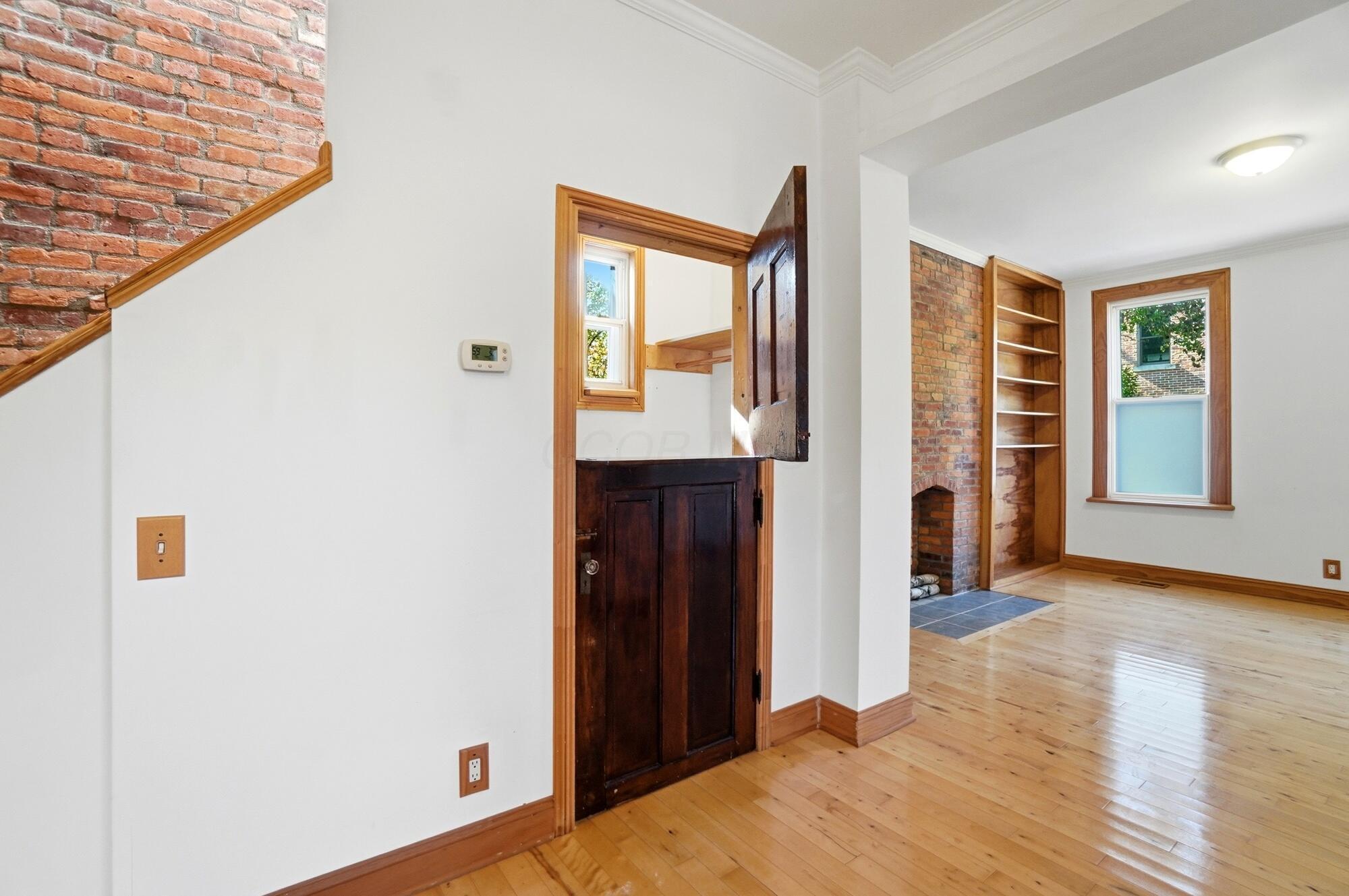 Columbus, Ohio, 43206, United States, 2 Bedrooms Bedrooms, ,2 BathroomsBathrooms,Residential,For Sale,1970918