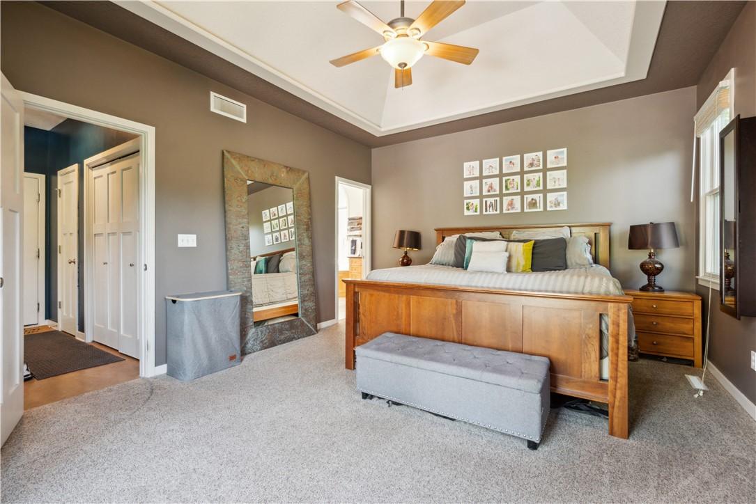 Ankeny, Iowa, 50023, United States, 5 Bedrooms Bedrooms, ,4 BathroomsBathrooms,Residential,For Sale,1921824