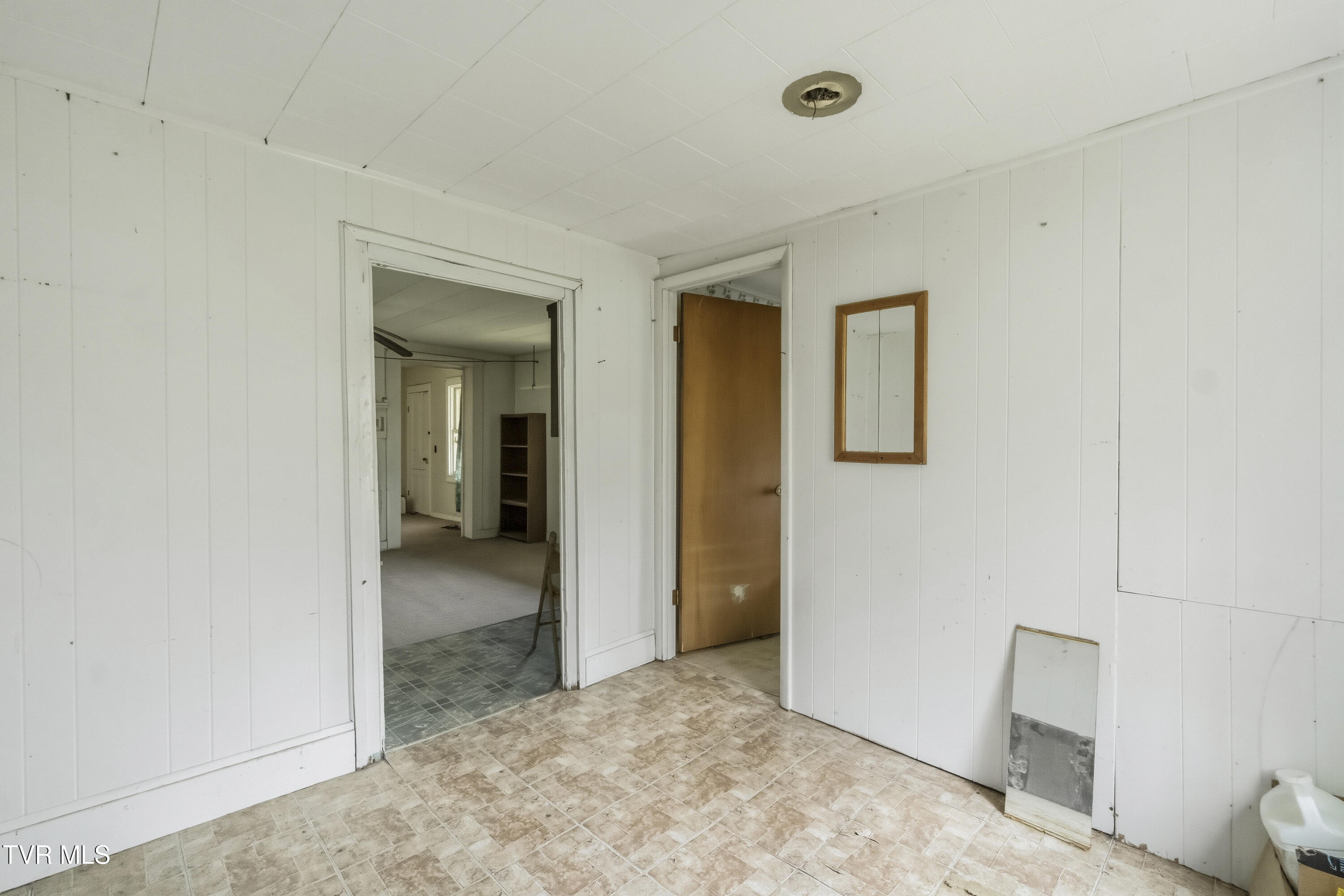 Chuckey, Tennessee, 37641, United States, ,Land,For Sale,2031699