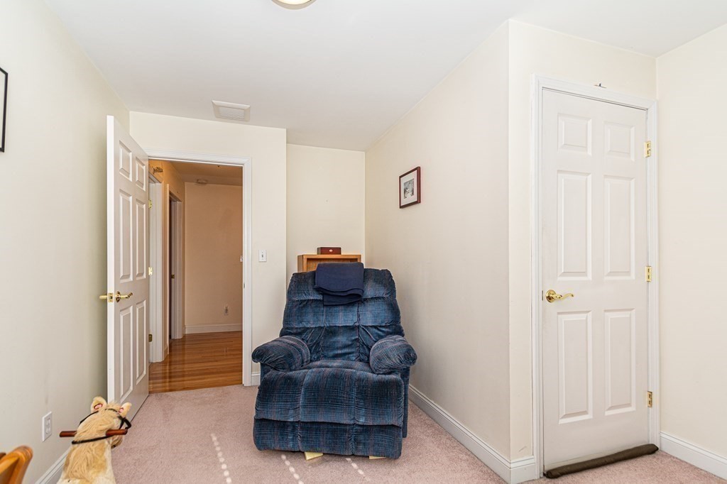 Seabrook, New Hampshire, 03874, United States, 4 Bedrooms Bedrooms, ,3 BathroomsBathrooms,Residential,For Sale,1942793