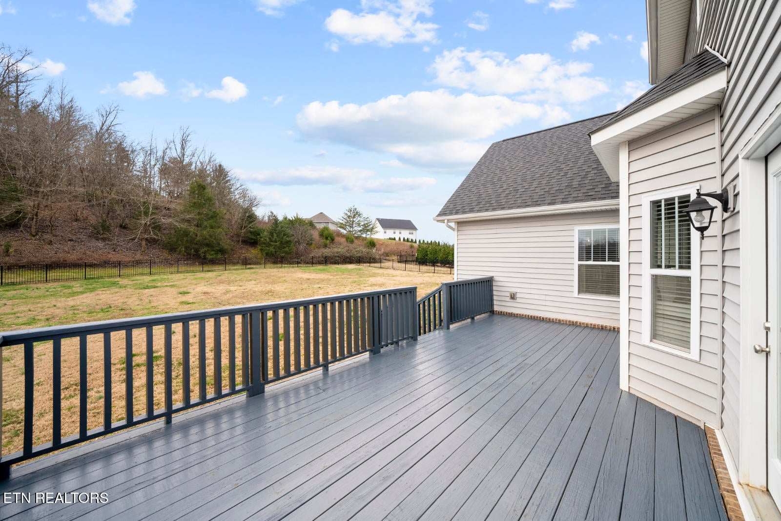 Oak Ridge, Tennessee, 37830, United States, 4 Bedrooms Bedrooms, ,3 BathroomsBathrooms,Residential,For Sale,2003025