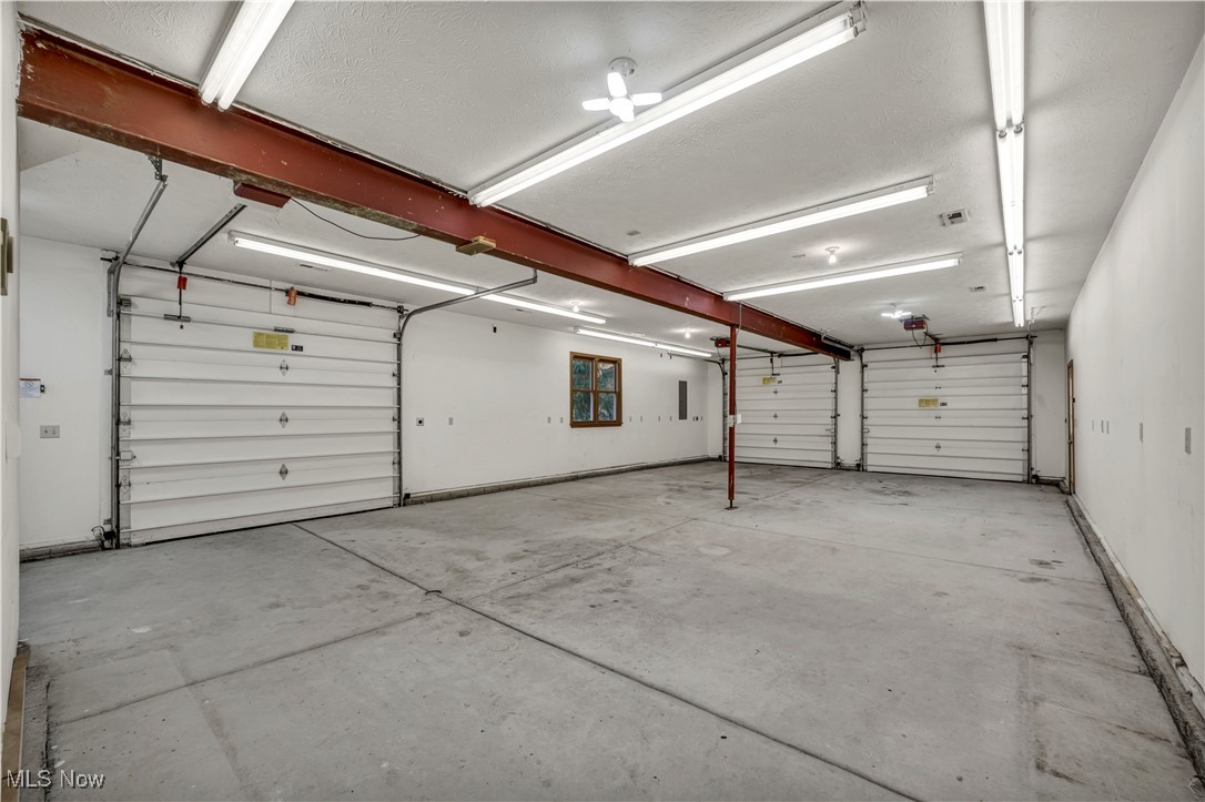 Lagrange, Ohio, 44050, United States, 3 Bedrooms Bedrooms, ,3 BathroomsBathrooms,Residential,For Sale,1988206