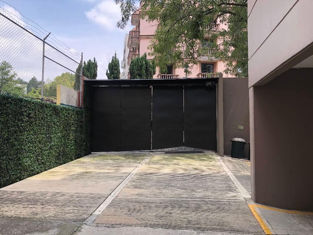 Fuente de Murmullos, Huixquilucan, Estado de México, 52788, Mexico, 3 Bedrooms Bedrooms, ,3 BathroomsBathrooms,Residential,For Sale,Fuente de Murmullos,1444588