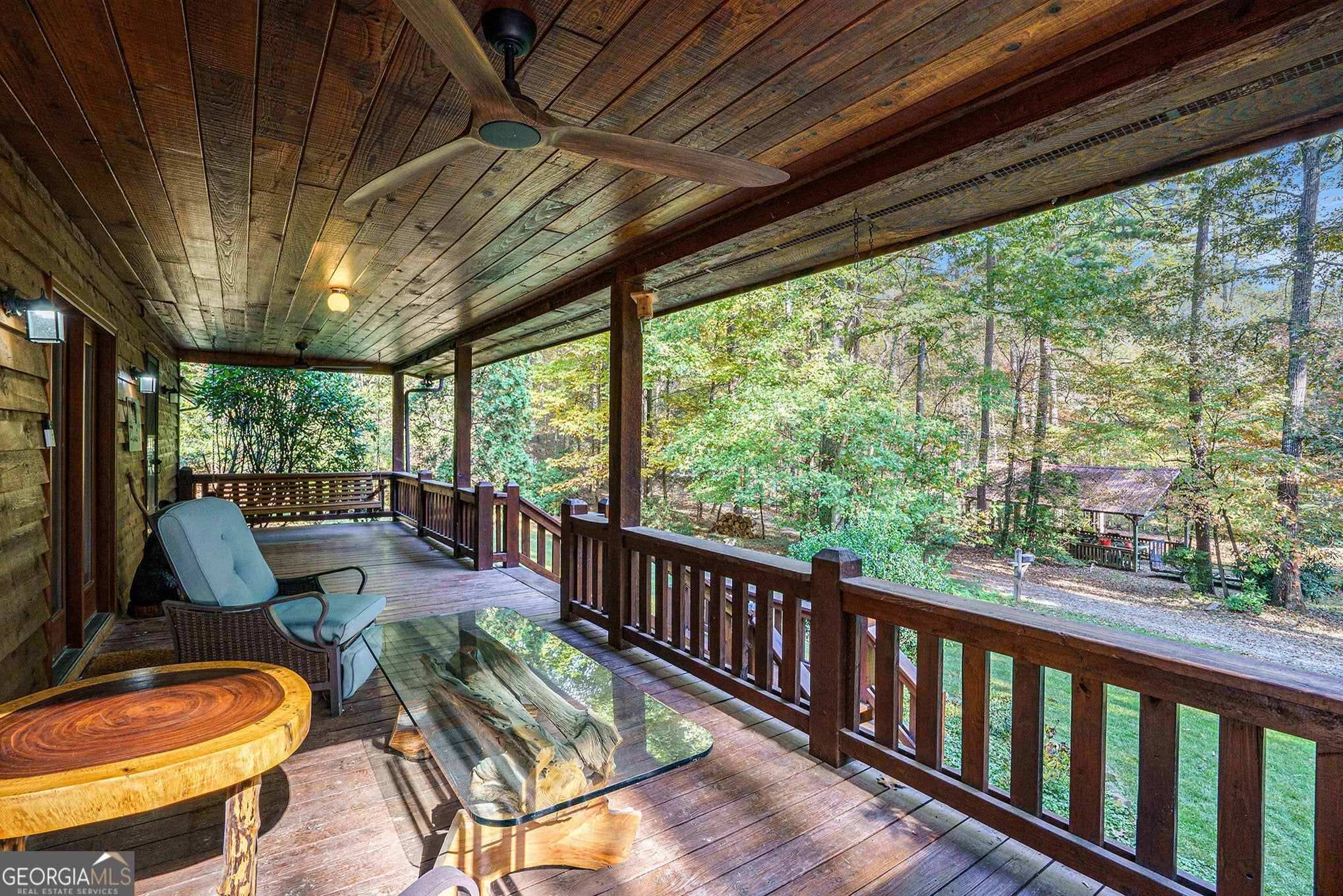 Blue Ridge, Georgia, 30513, United States, 3 Bedrooms Bedrooms, ,3 BathroomsBathrooms,Residential,For Sale,1969724