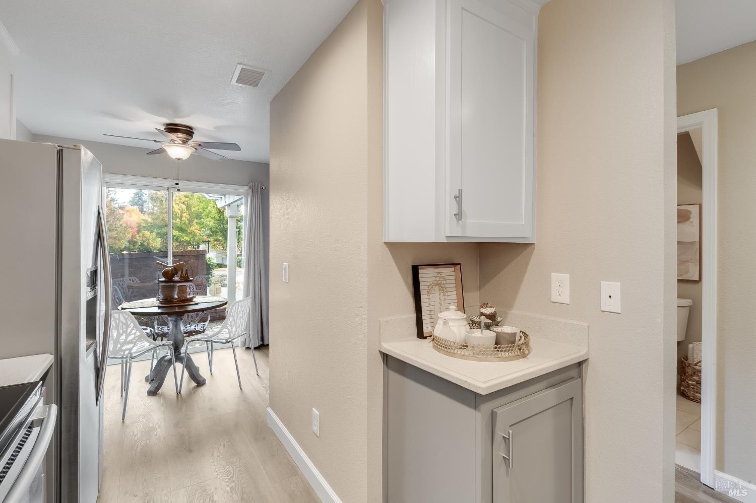 Martinez, California, 94553, United States, 3 Bedrooms Bedrooms, ,3 BathroomsBathrooms,Residential,For Sale,1990970