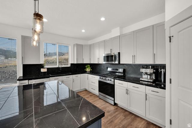 Herriman, Utah, 84096, United States, 5 Bedrooms Bedrooms, ,3 BathroomsBathrooms,Residential,For Sale,2010355