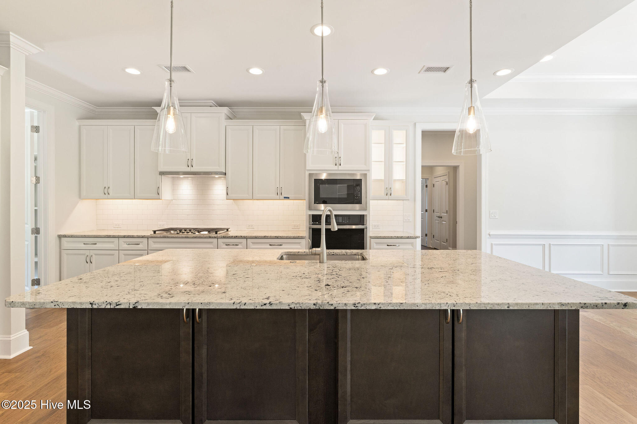 Leland, North Carolina, 28451, United States, 3 Bedrooms Bedrooms, ,4 BathroomsBathrooms,Residential,For Sale,1805134