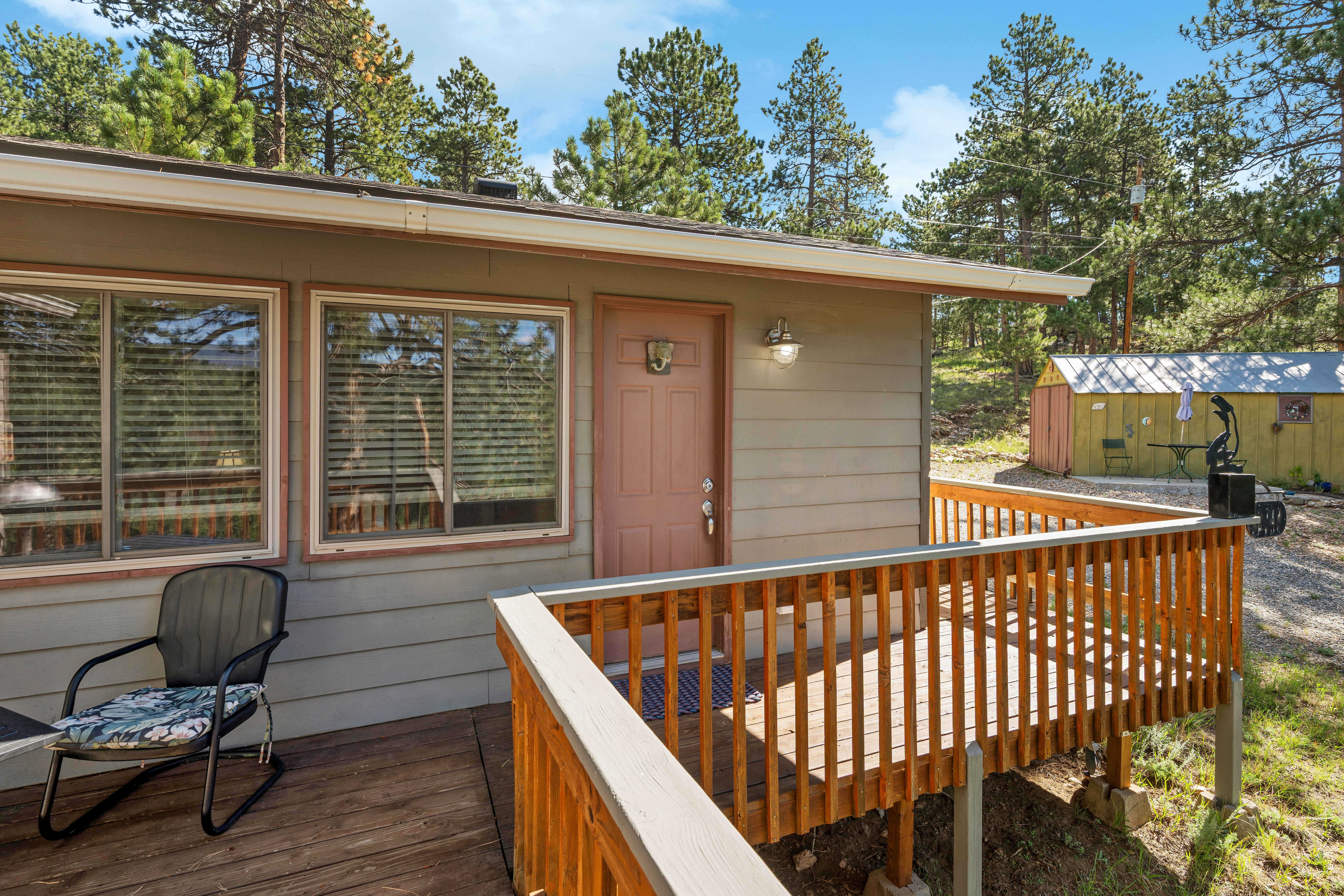  Rare Opportunity To Own Two Mountain Homes - 物件實景