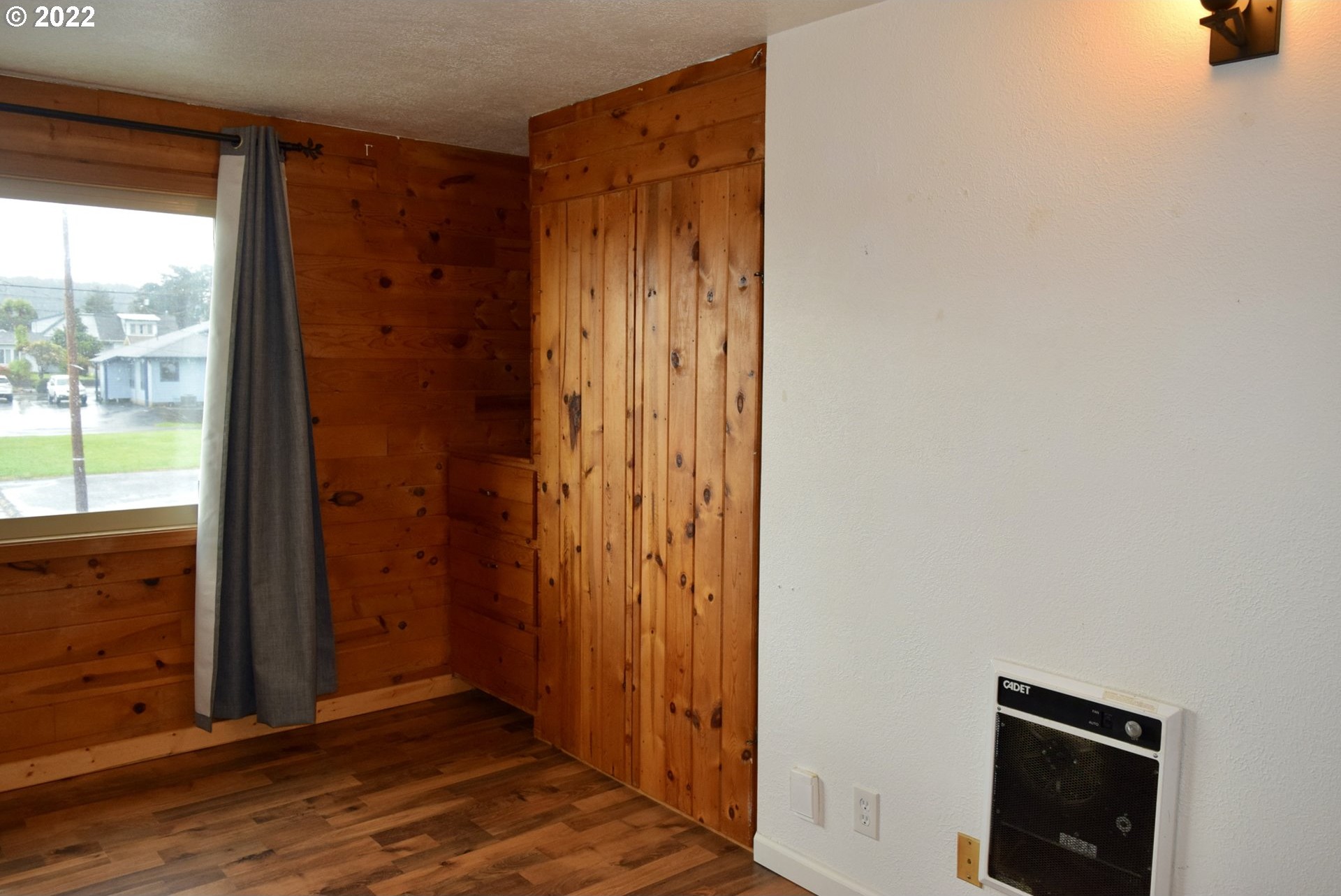 Gold Beach, Oregon, 97444, United States, ,Residential,For Sale,1976260