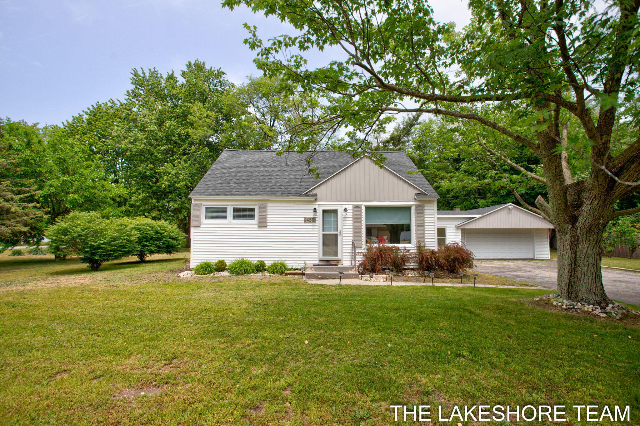 Riley St, Holland, MI 49424 #1