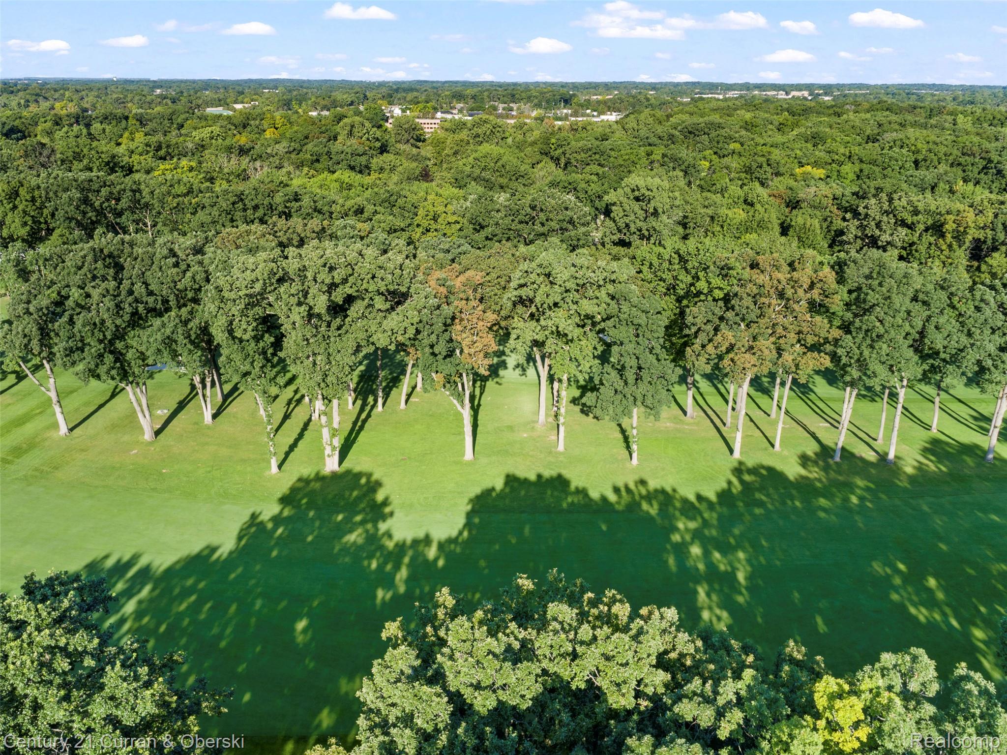 Farmington, Michigan, 48334, United States, 7 Bedrooms Bedrooms, ,8 BathroomsBathrooms,Residential,For Sale,1980731