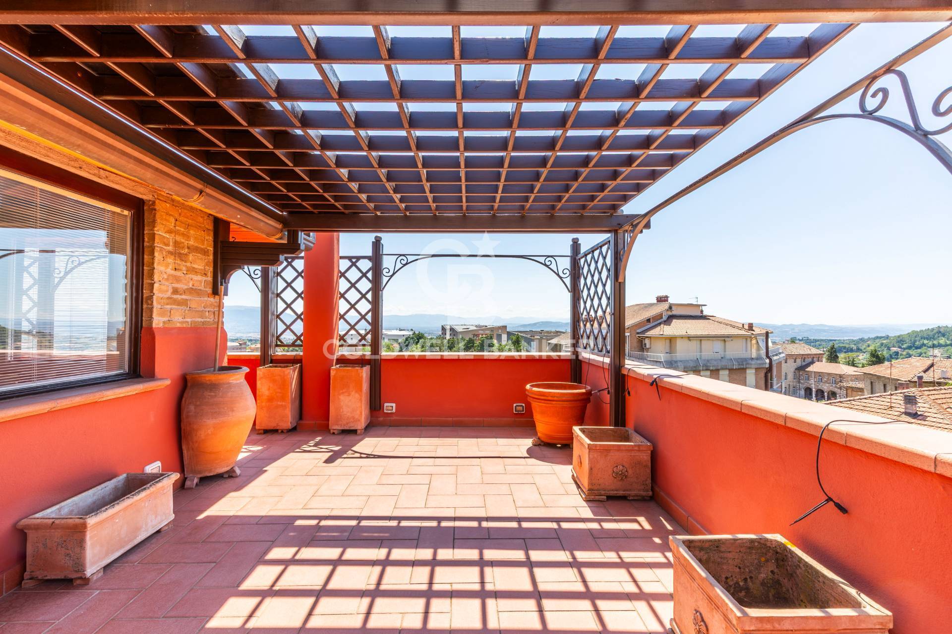 Perugia, Perugia, 06100, IT, 2 Bedrooms Bedrooms, ,2 BathroomsBathrooms,Residential,For Sale,1955583