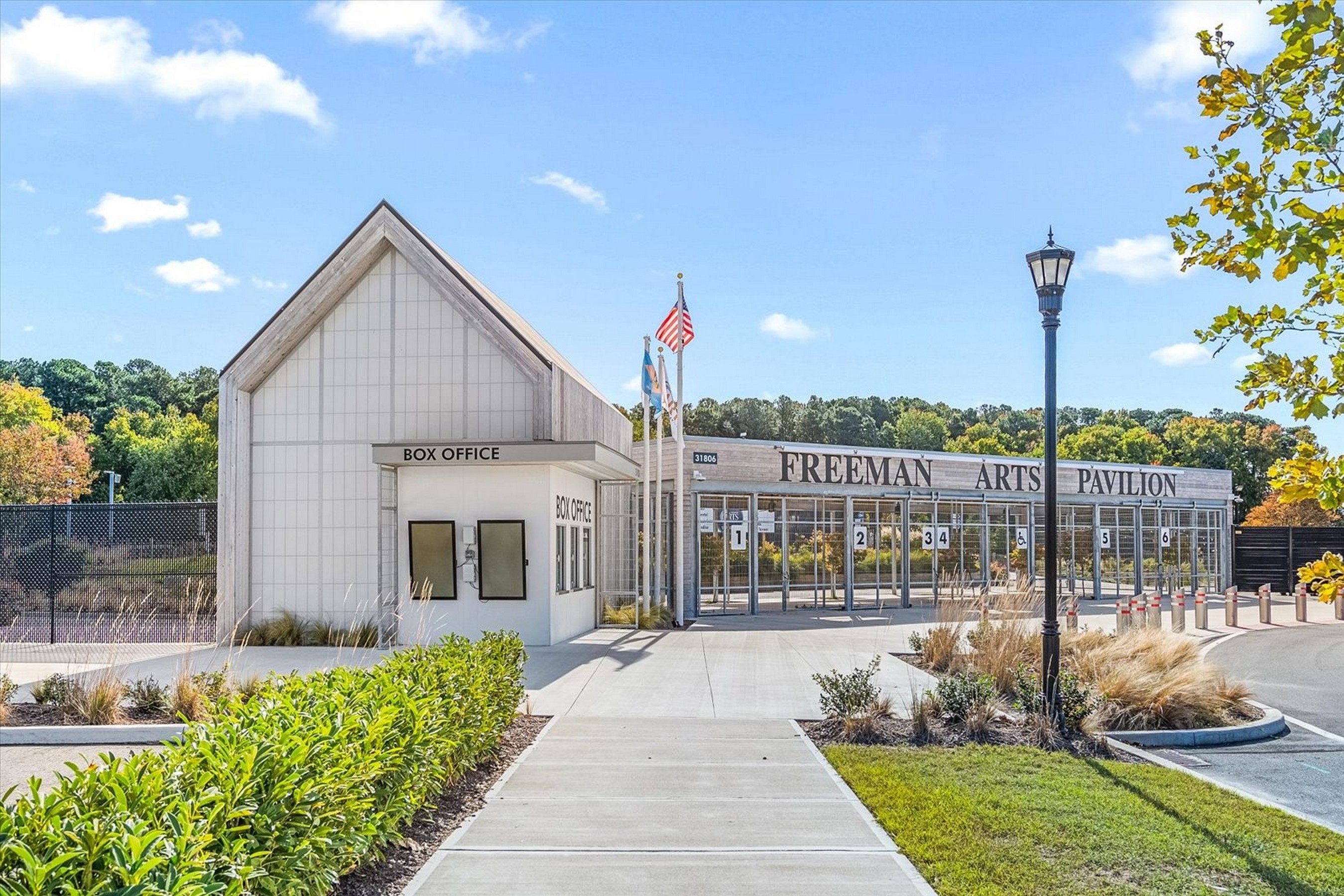  22072 Seaport Square - 物件實景