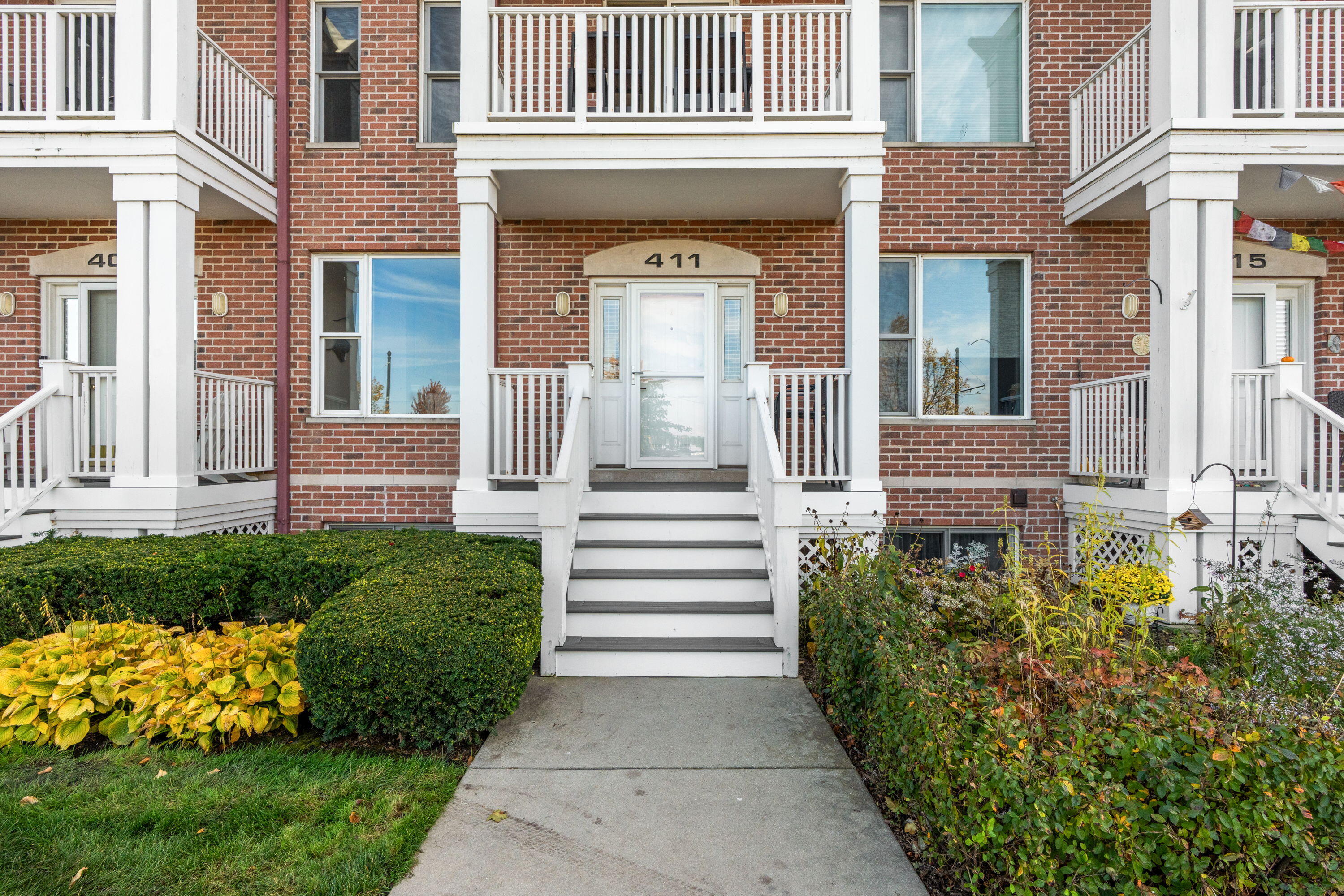 Kenosha, Wisconsin, 53140, United States, 3 Bedrooms Bedrooms, ,3 BathroomsBathrooms,Residential,For Sale,1985351