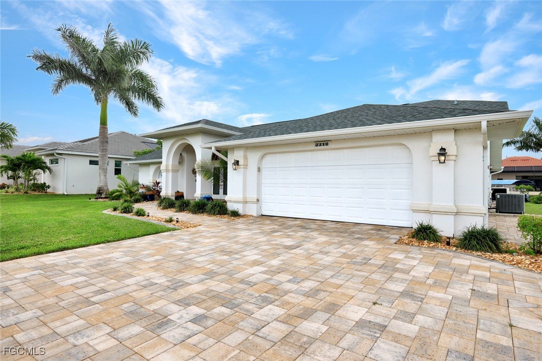 Cape Coral, Florida, 33914, United States, 3 Bedrooms Bedrooms, ,2 BathroomsBathrooms,Residential,For Sale,1982760