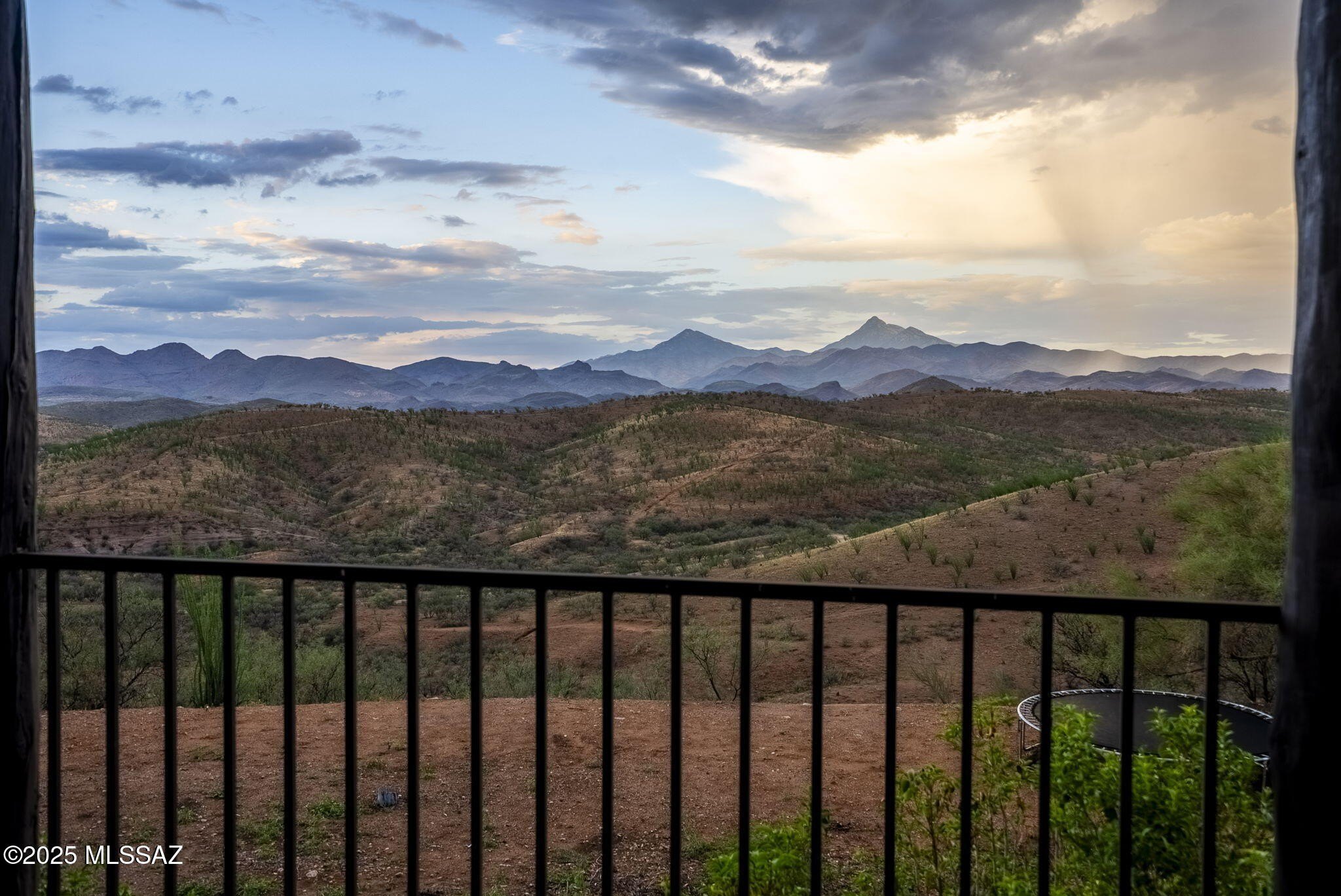 Patagonia, Arizona, 85624, United States, 3 Bedrooms Bedrooms, ,3 BathroomsBathrooms,Residential,For Sale,1943412