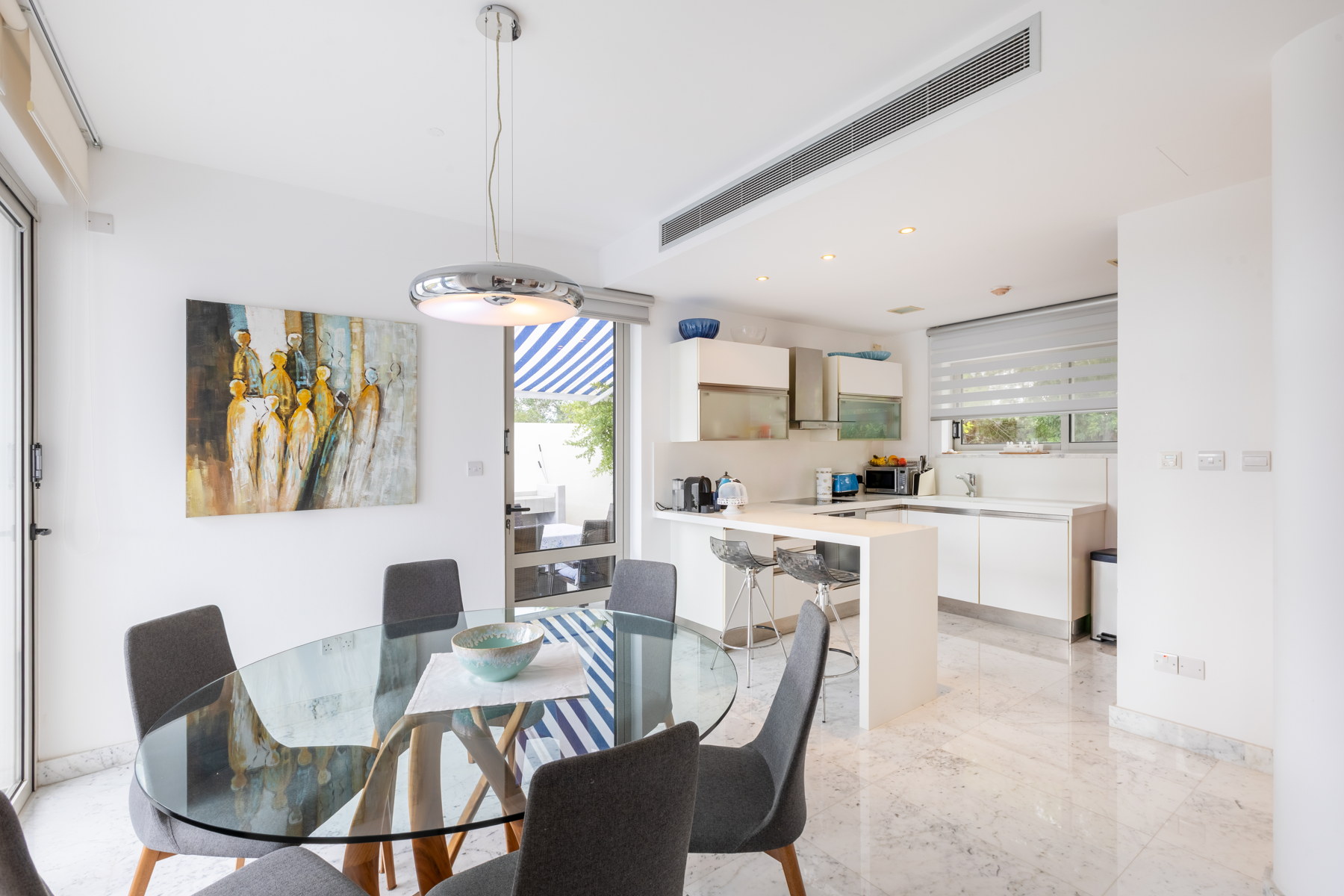  Four-Bedroom Detached Villa with Lift and Roof Garden Steps from the Beach - 物件實景