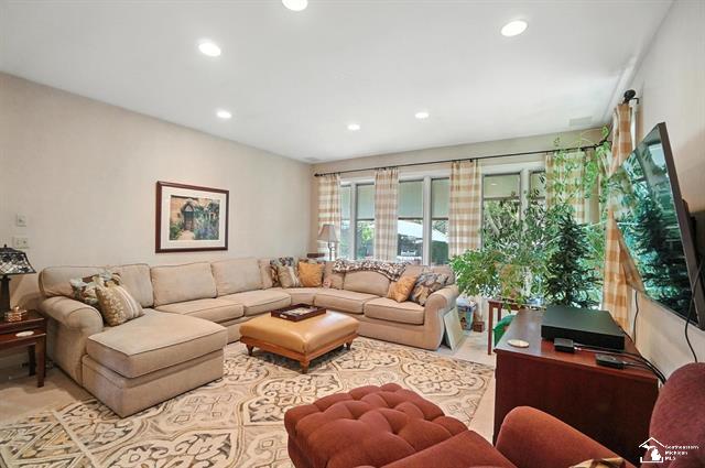 MONROE, Michigan, 48162, United States, 4 Bedrooms Bedrooms, ,7 BathroomsBathrooms,Residential,For Sale,1995576