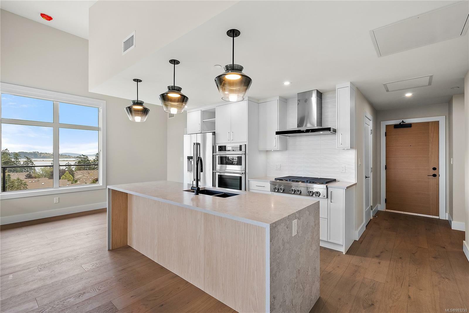 CENTRAL SAANICH, British Columbia, V8M 0B9, CA, 2 Bedrooms Bedrooms, ,Residential,For Sale,1875055
