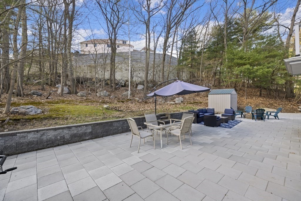 Saugus, Massachusetts, 01906, United States, 3 Bedrooms Bedrooms, ,3 BathroomsBathrooms,Residential,For Sale,1931049