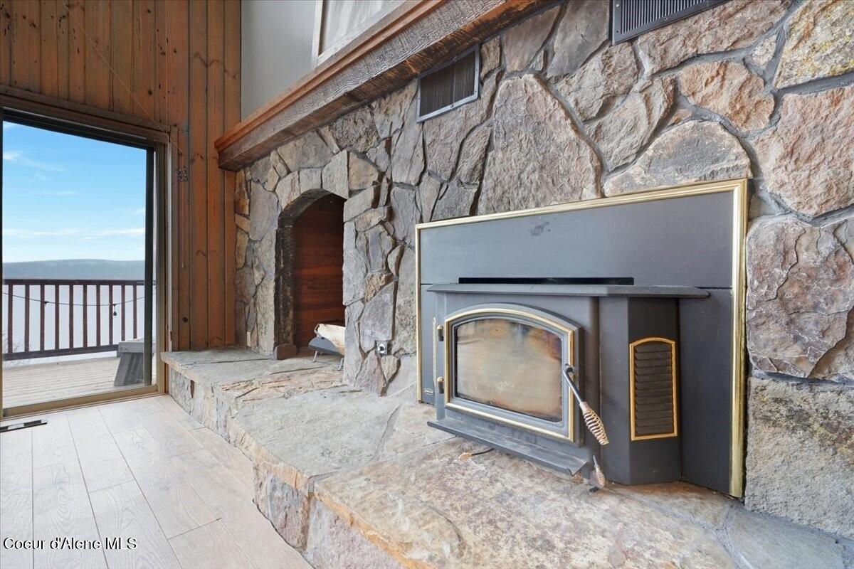 Coeur d'Alene, Idaho, 83814, United States, 3 Bedrooms Bedrooms, ,Residential,For Sale,2012334
