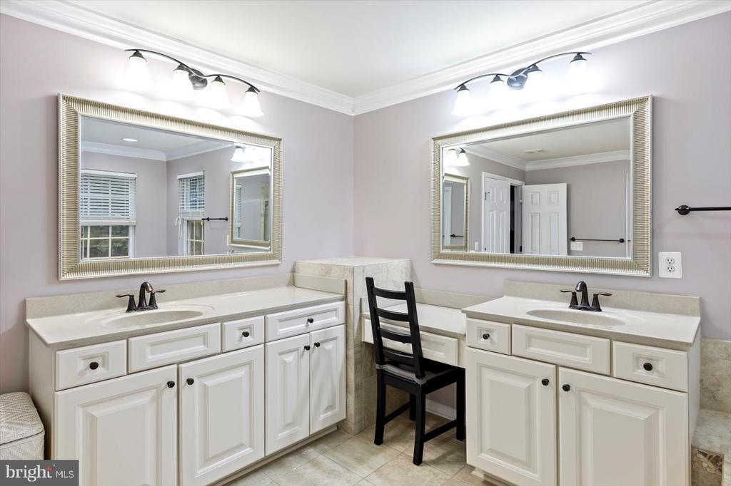 Spotsylvania, Virginia, 22553, United States, 4 Bedrooms Bedrooms, ,5 BathroomsBathrooms,Residential,For Sale,1895881
