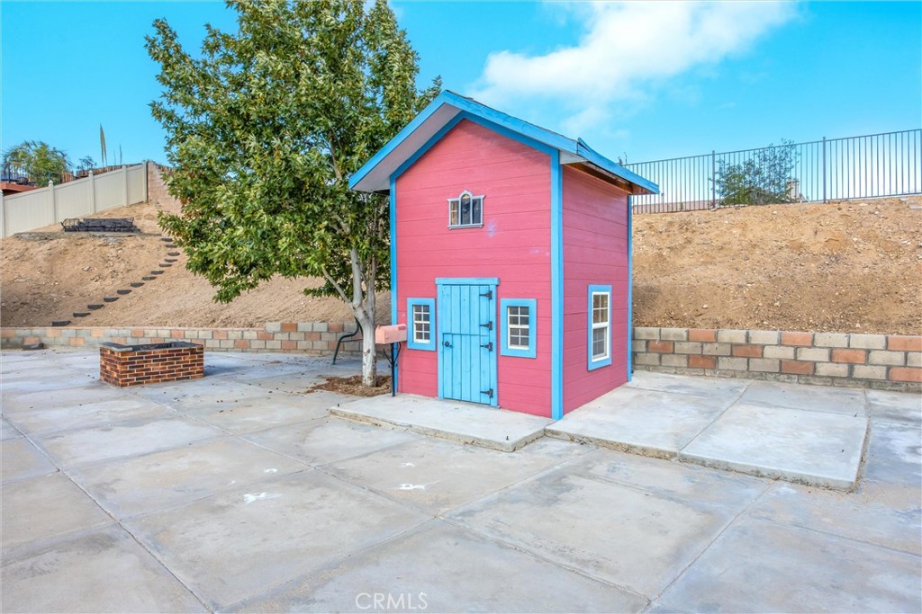 Apple Valley, California, 92307, United States, 5 Bedrooms Bedrooms, ,3 BathroomsBathrooms,Residential,For Sale,2049361