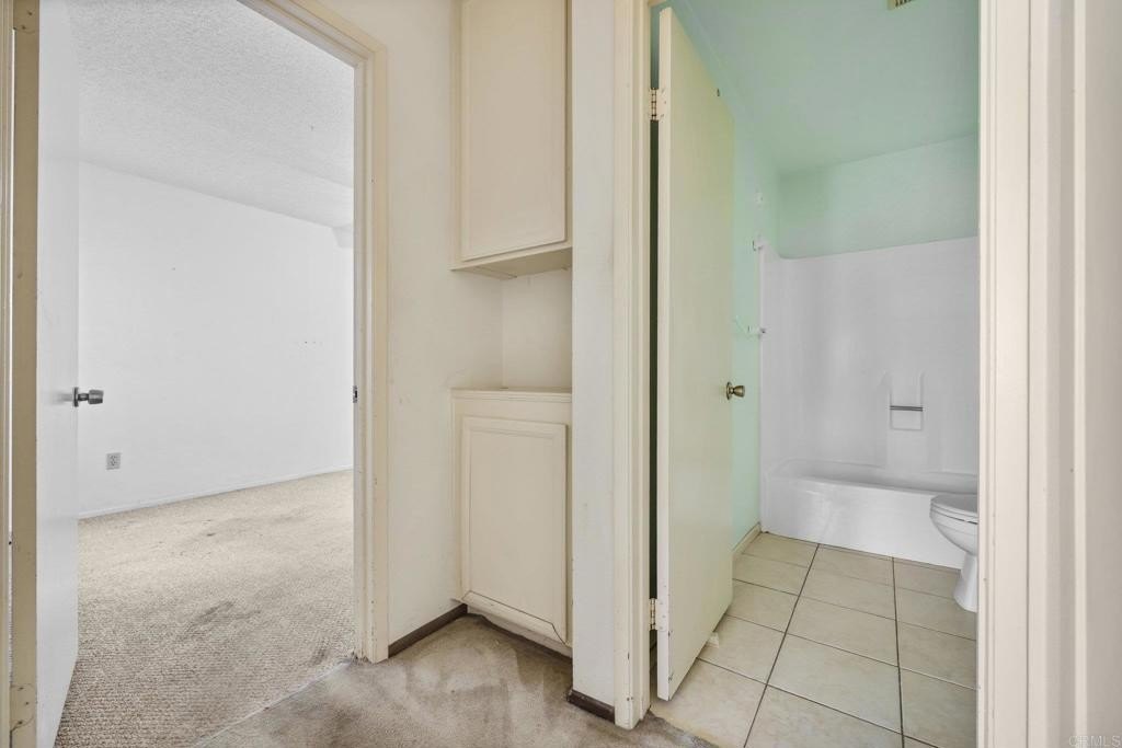 Escondido, California, 92027, United States, 2 Bedrooms Bedrooms, ,2 BathroomsBathrooms,Residential,For Sale,1965689