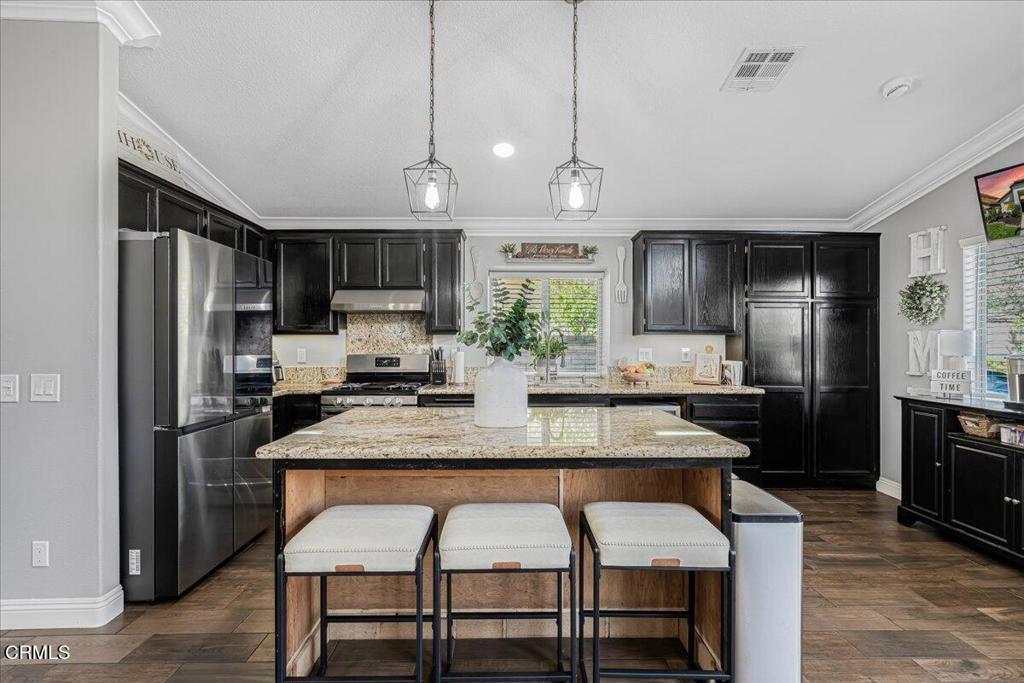 Fillmore, California, 93015, United States, 4 Bedrooms Bedrooms, ,2 BathroomsBathrooms,Residential,For Sale,2035740