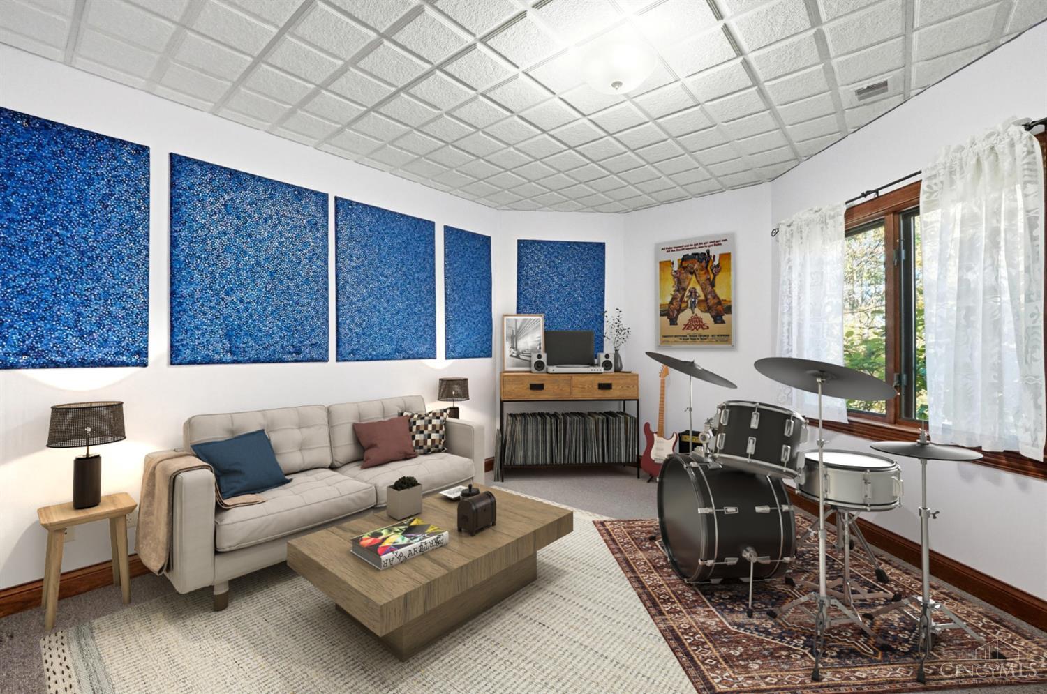 Anderson Twp, Ohio, 45230, United States, 5 Bedrooms Bedrooms, ,6 BathroomsBathrooms,Residential,For Sale,1988245