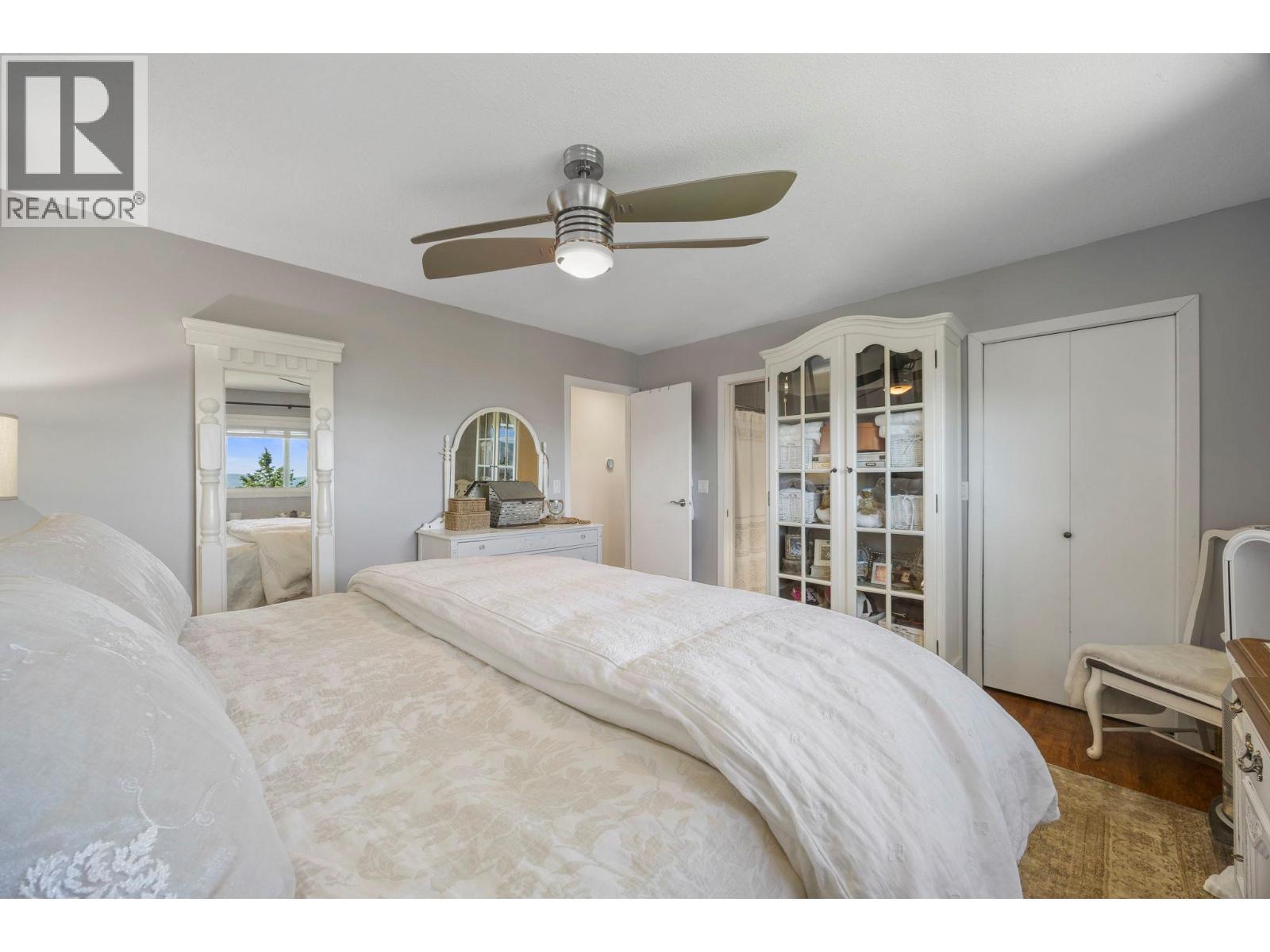 WEST KELOWNA, British Columbia, V4T 1B4, CA, 4 Bedrooms Bedrooms, ,3 BathroomsBathrooms,Residential,For Sale,1950136