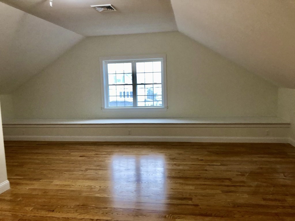 Revere, Massachusetts, 02151, United States, 4 Bedrooms Bedrooms, ,4 BathroomsBathrooms,Residential,For Sale,1928328
