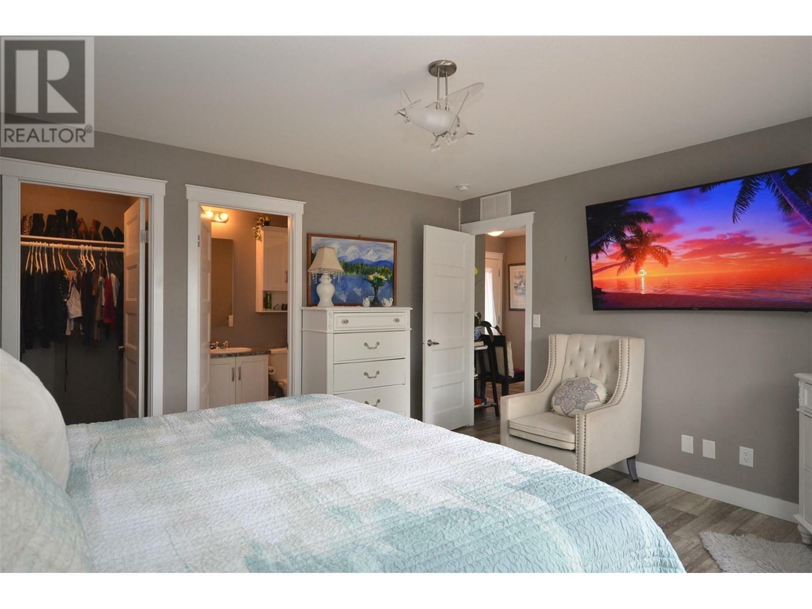 VERNON, British Columbia, V1H 1R8, CA, 2 Bedrooms Bedrooms, ,2 BathroomsBathrooms,Residential,For Sale,1837064