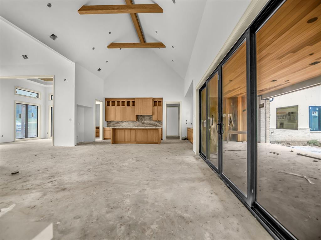 Weatherford, Texas, 76087, United States, 5 Bedrooms Bedrooms, ,6 BathroomsBathrooms,Residential,For Sale,2014526