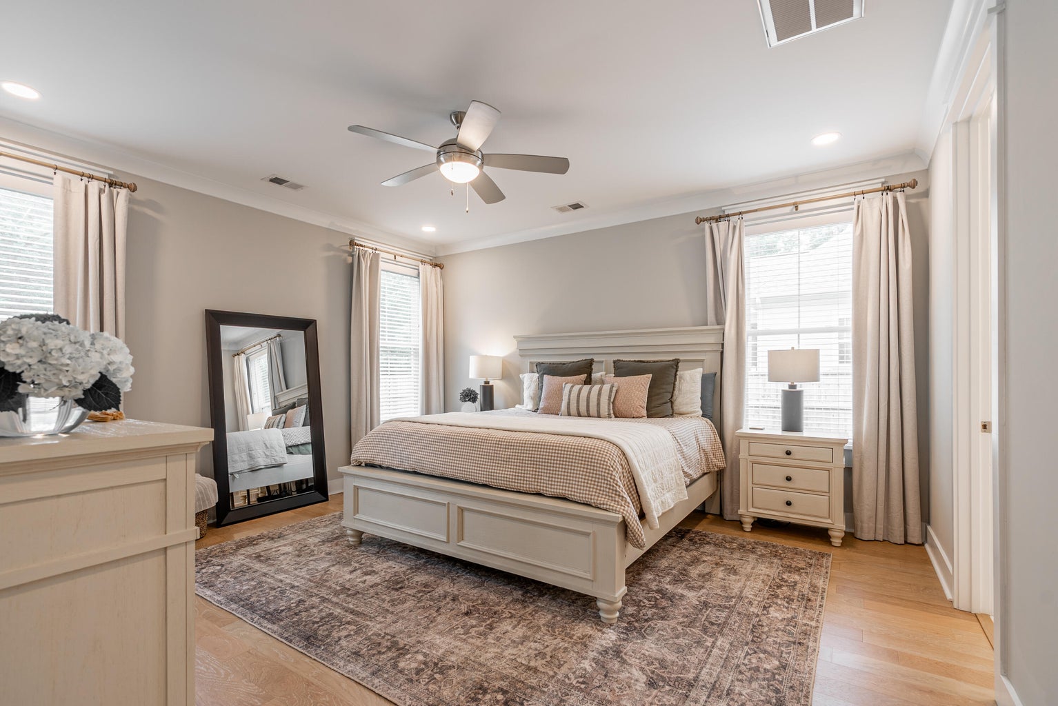 Hollywood, South Carolina, 29449, United States, 4 Bedrooms Bedrooms, ,4 BathroomsBathrooms,Residential,For Sale,1898776