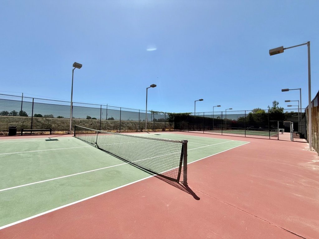 Long Beach, California, 90815, United States, 1 Bedroom Bedrooms, ,1 BathroomBathrooms,Residential,For Sale,1864208