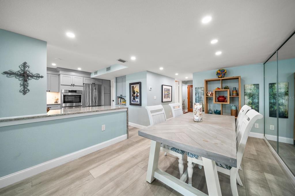 Clearwater Beach, Florida, 33767, United States, 3 Bedrooms Bedrooms, ,3 BathroomsBathrooms,Residential,For Sale,1988337