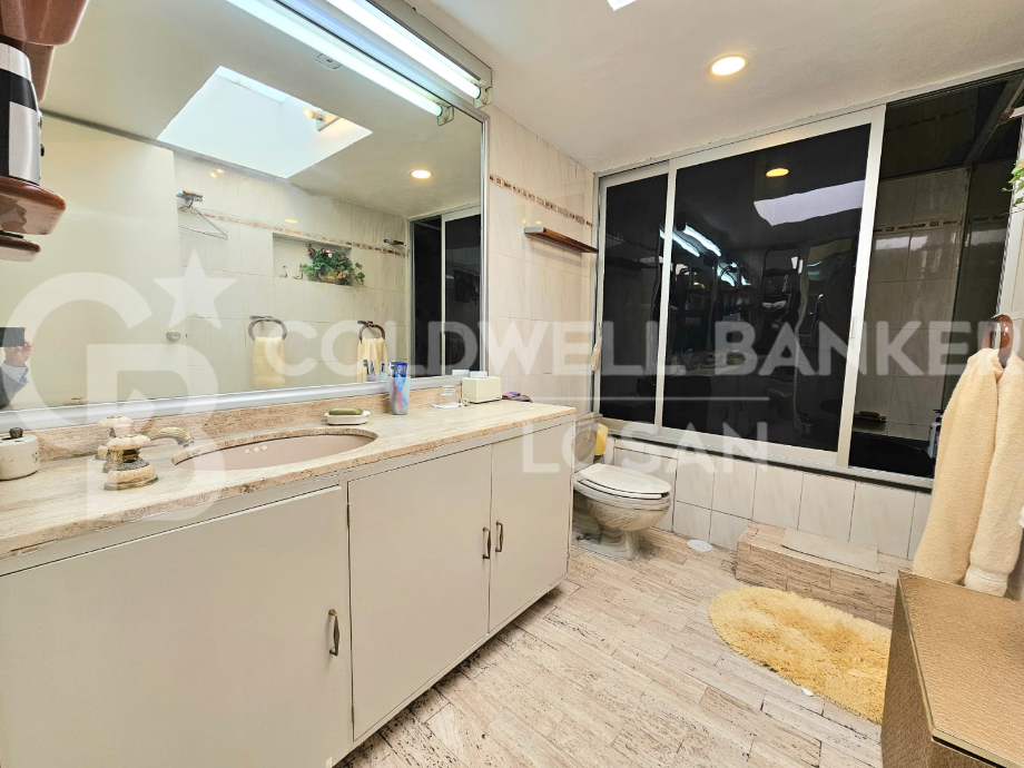 Naucalpan de Juárez, Estado de méxico, 53100, Mexico, 4 Bedrooms Bedrooms, ,6 BathroomsBathrooms,Residential,For Sale,1762257