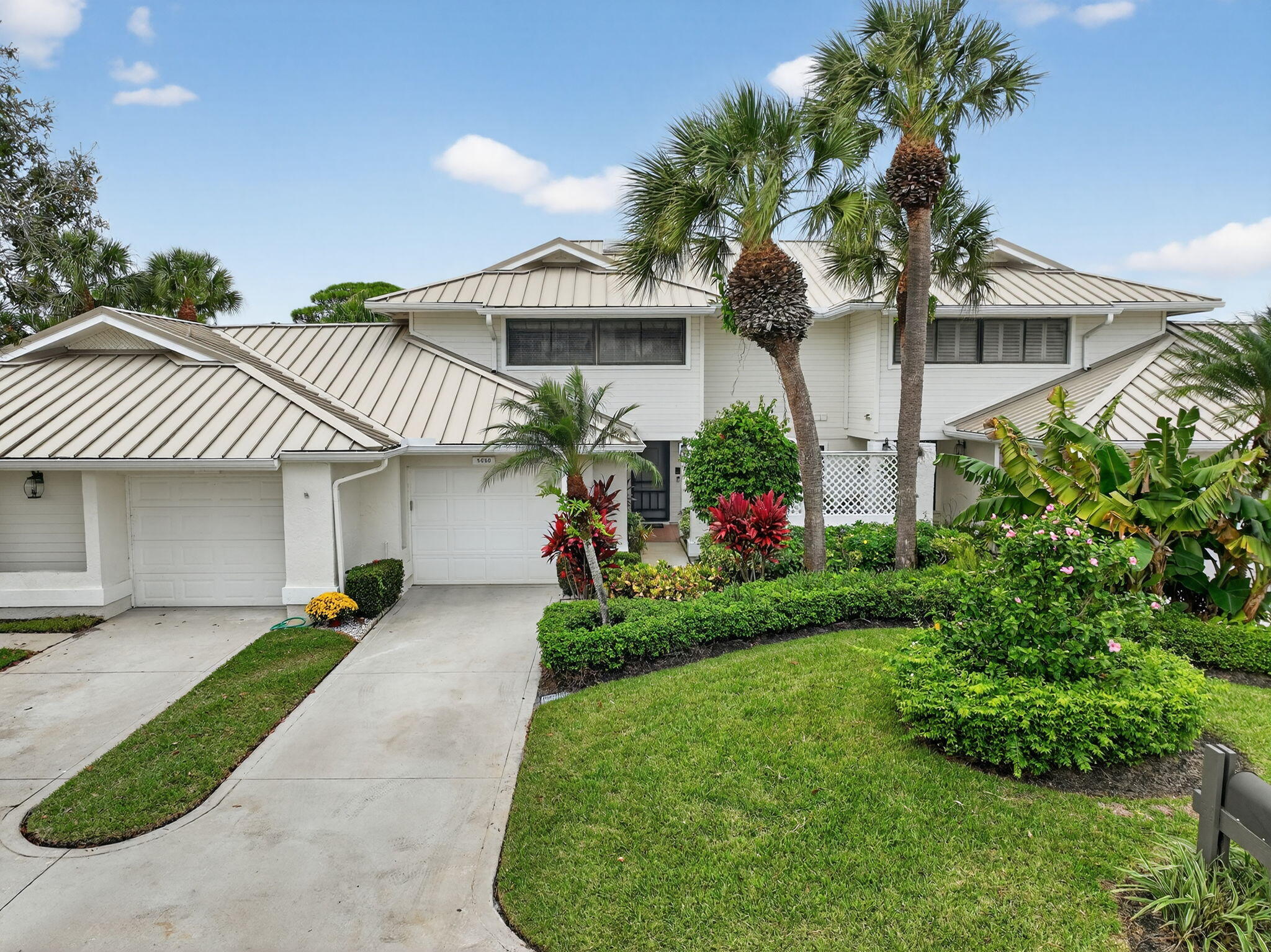 Stuart, Florida, 34997, United States, 3 Bedrooms Bedrooms, ,3 BathroomsBathrooms,Residential,For Sale,1989357