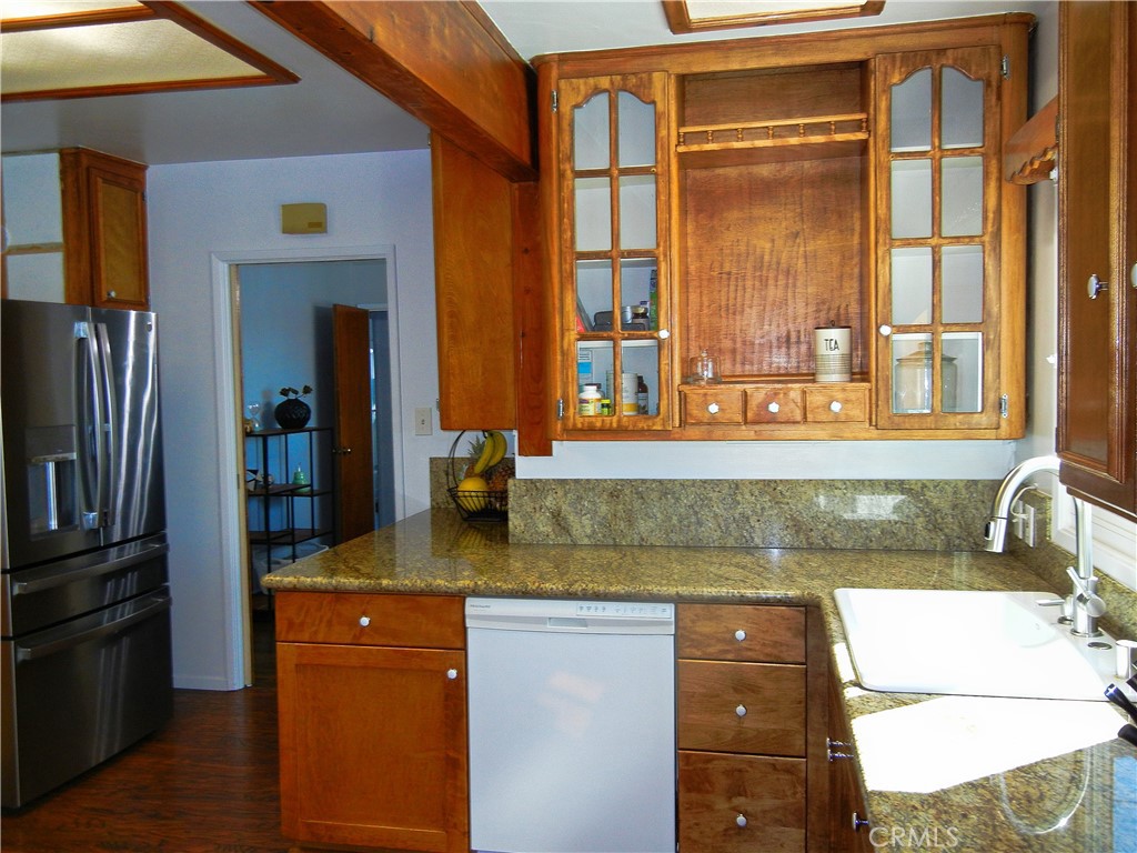 Ontario, California, 91762, United States, 4 Bedrooms Bedrooms, ,1 BathroomBathrooms,Residential,For Sale,1936943