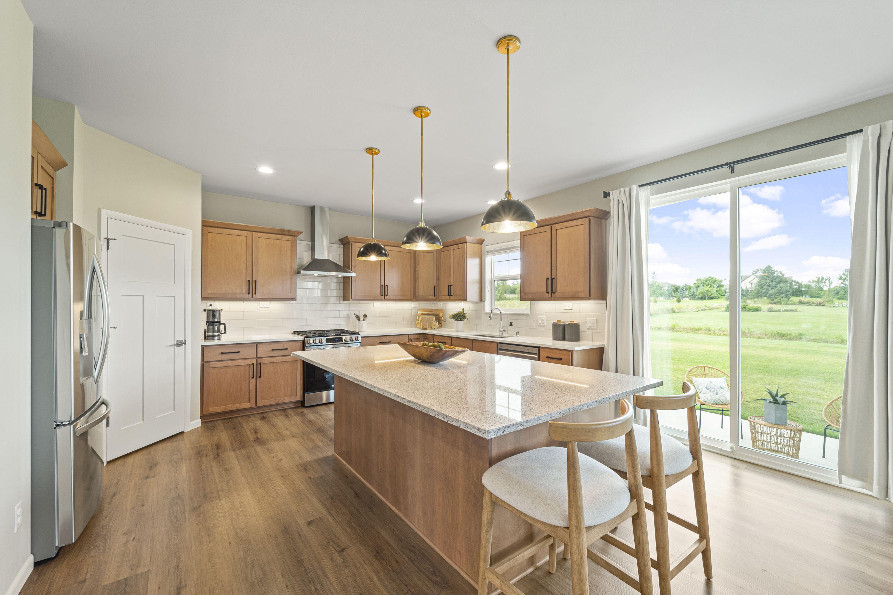 Mequon, Wisconsin, 53097, United States, 5 Bedrooms Bedrooms, ,4 BathroomsBathrooms,Residential,For Sale,1932349