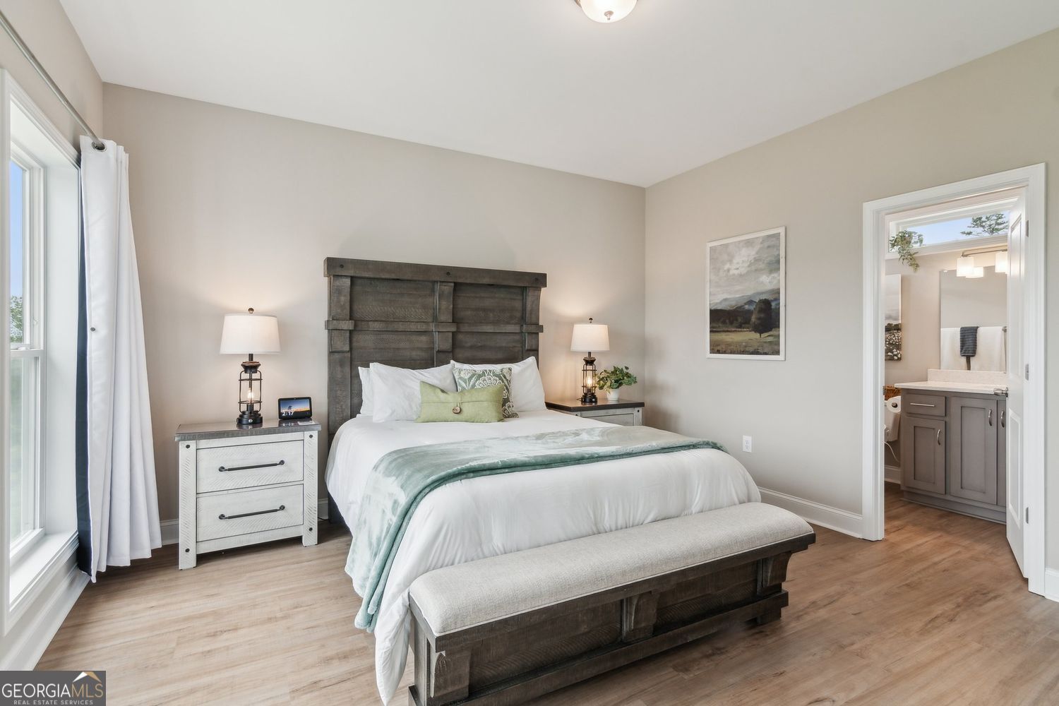 Ellijay, Georgia, 30540, United States, 3 Bedrooms Bedrooms, ,3 BathroomsBathrooms,Residential,For Sale,1858970