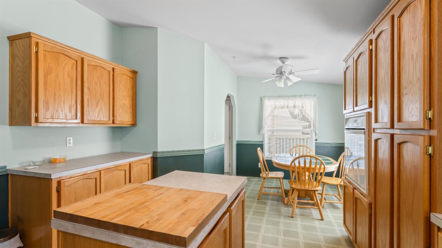 Esparto, California, 95627, United States, 3 Bedrooms Bedrooms, ,2 BathroomsBathrooms,Residential,For Sale,1942062