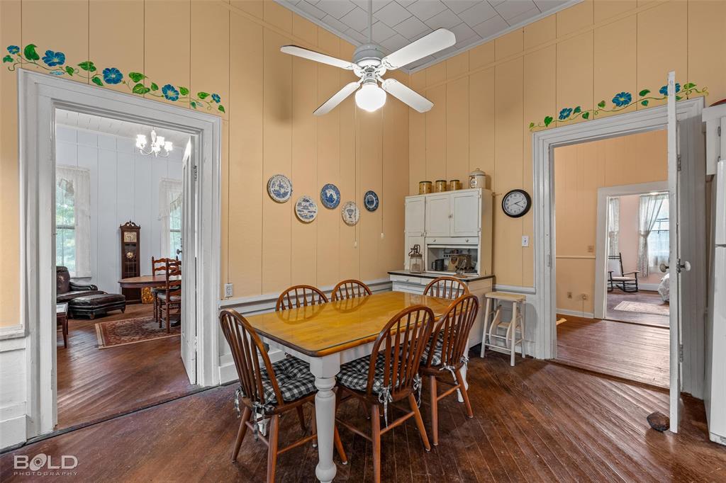 Gibsland, Louisiana, 71028, United States, 2 Bedrooms Bedrooms, ,1 BathroomBathrooms,Residential,For Sale,1939847