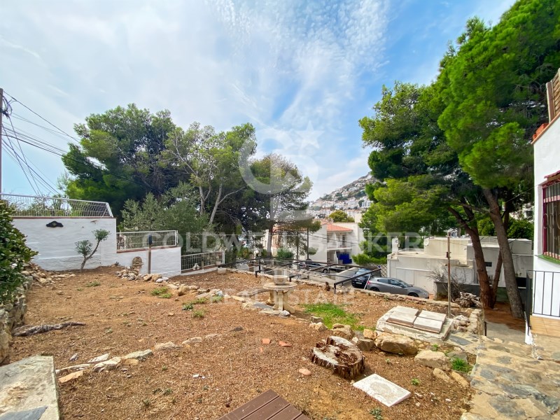 Roses, Catalonia, ES, 4 Bedrooms Bedrooms, ,2 BathroomsBathrooms,Residential,For Sale,1932080