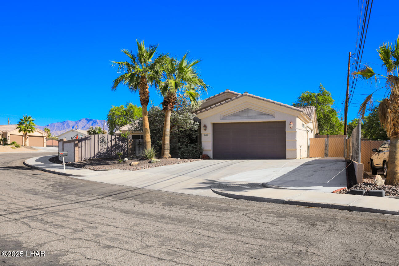 Lake Havasu City, Arizona, 86403, United States, 3 Bedrooms Bedrooms, ,2 BathroomsBathrooms,Residential,For Sale,1990942