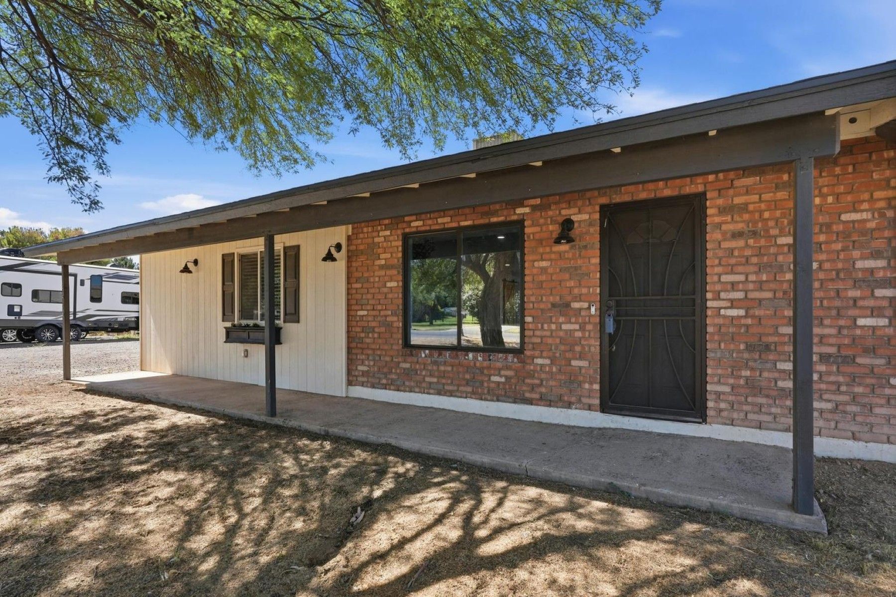  2266 E Willis Rd  Gilbert, AZ - 物件實景